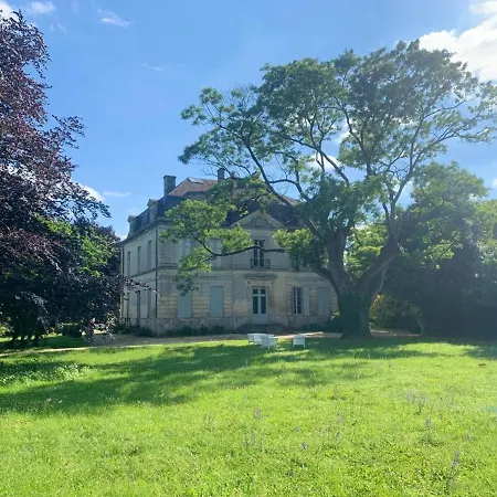Casa de Férias Manoir Majestueux à Avec Piscine Privée *