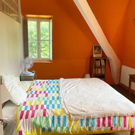 Manoir Majestueux à Avec Piscine Privée Casa de Férias