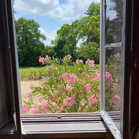 Casa de Férias Manoir Majestueux à Avec Piscine Privée *