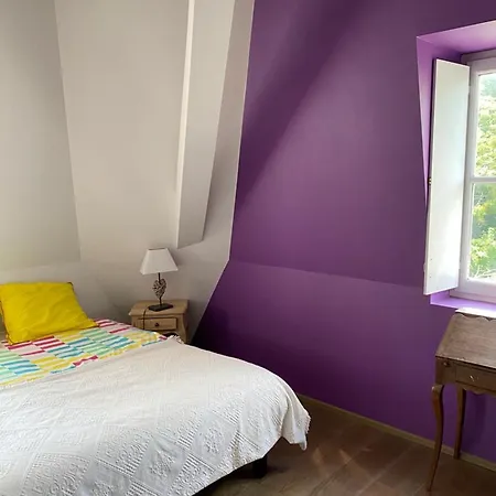 Hébergement de vacances Demeure De 7 Avec Piscine Privee Jardin Clos Et Wifi A *