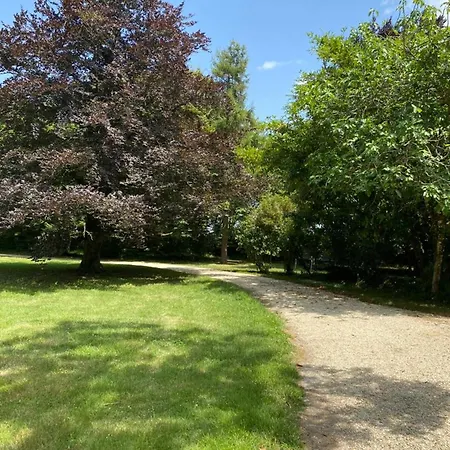 Demeure De 7 Avec Piscine Privee Jardin Clos Et Wifi A Chaniers
